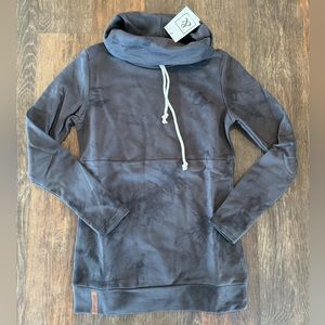 Women’s NWT Ampersand Ave. cowl neck sweatshirt